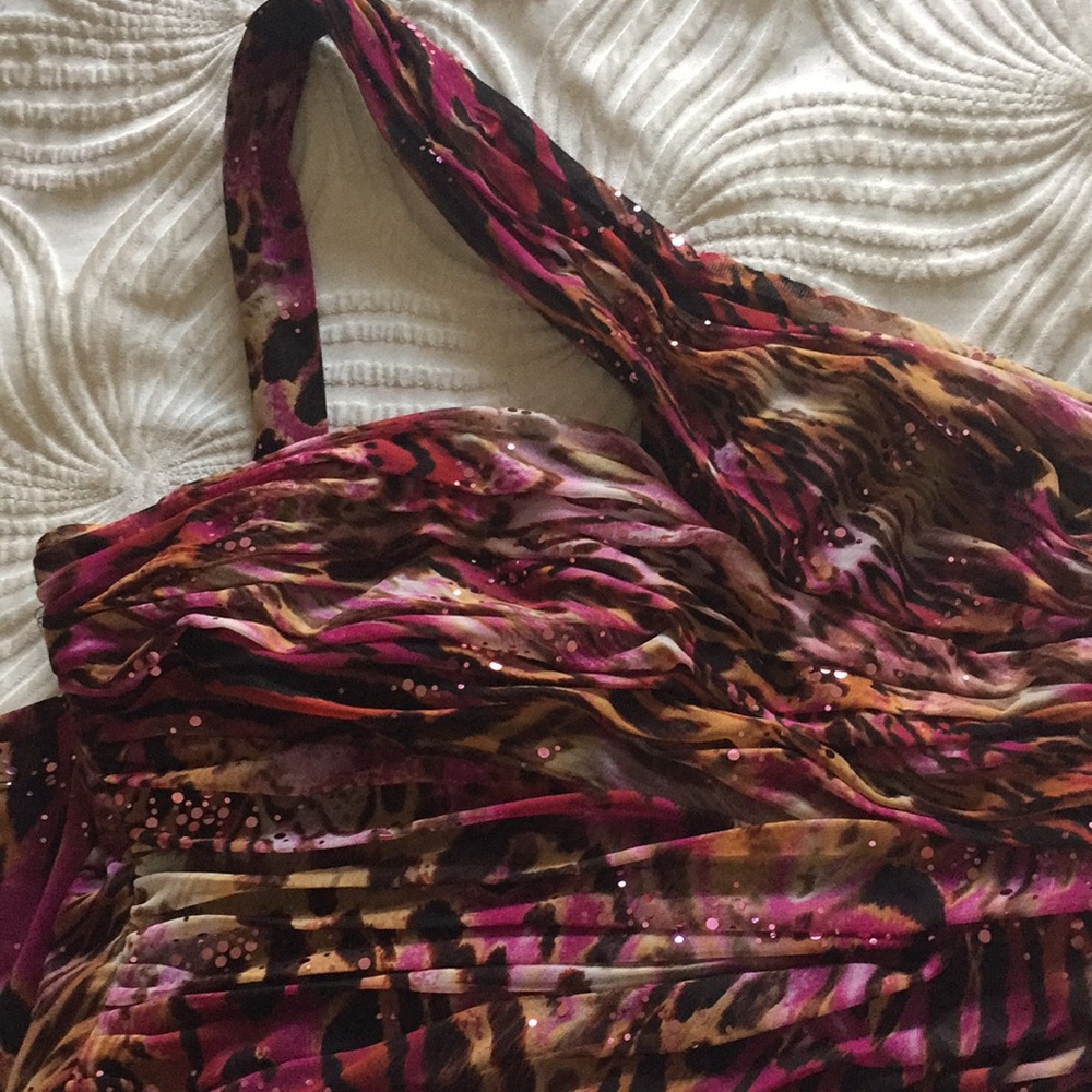 Love brand cocktail one shoulder dress 13 junior pink animal used - Picture 3 of 6